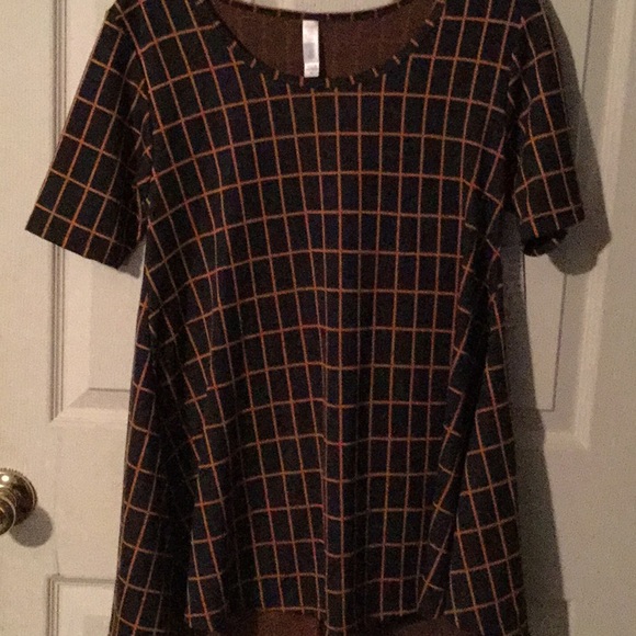 LuLaRoe Tops - Xs NWT Perfect Tee